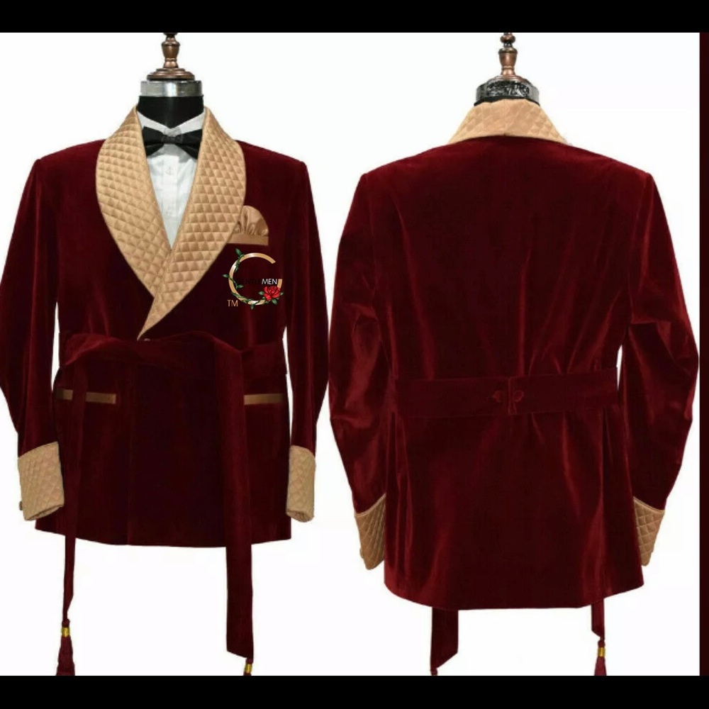 Smoking Jacket - Picture 4 of 8